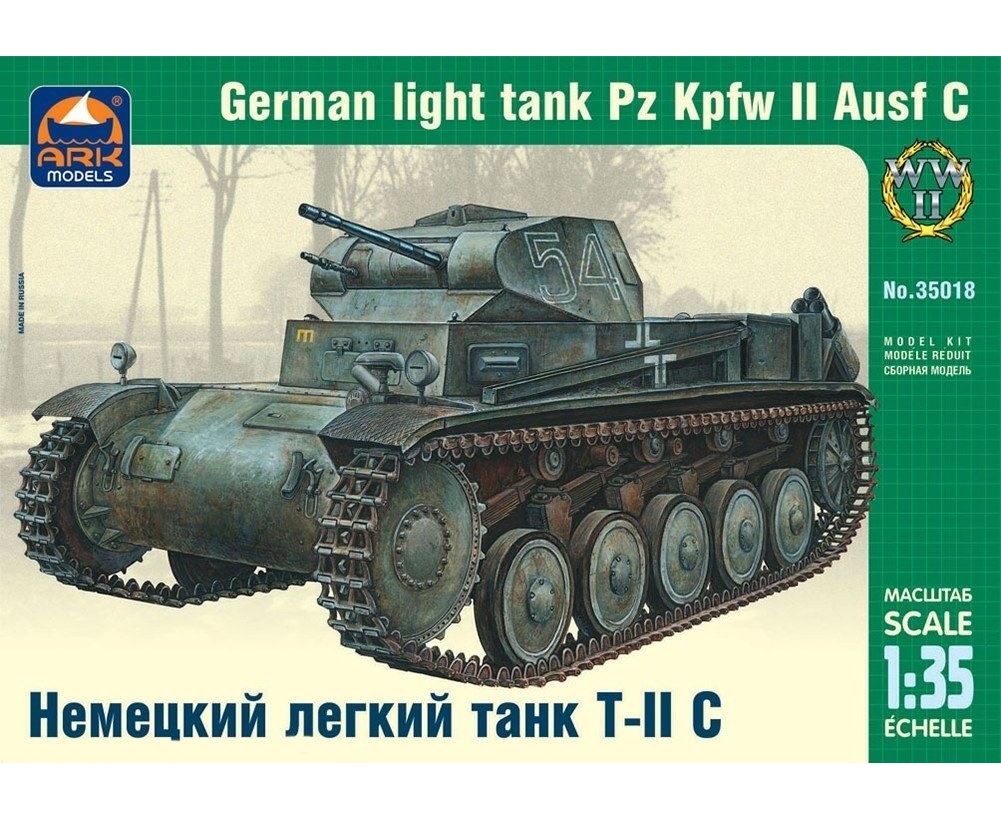 ARK35018 Немецкий легкий танк Т-II C немецкий лёгкий танк 1/35